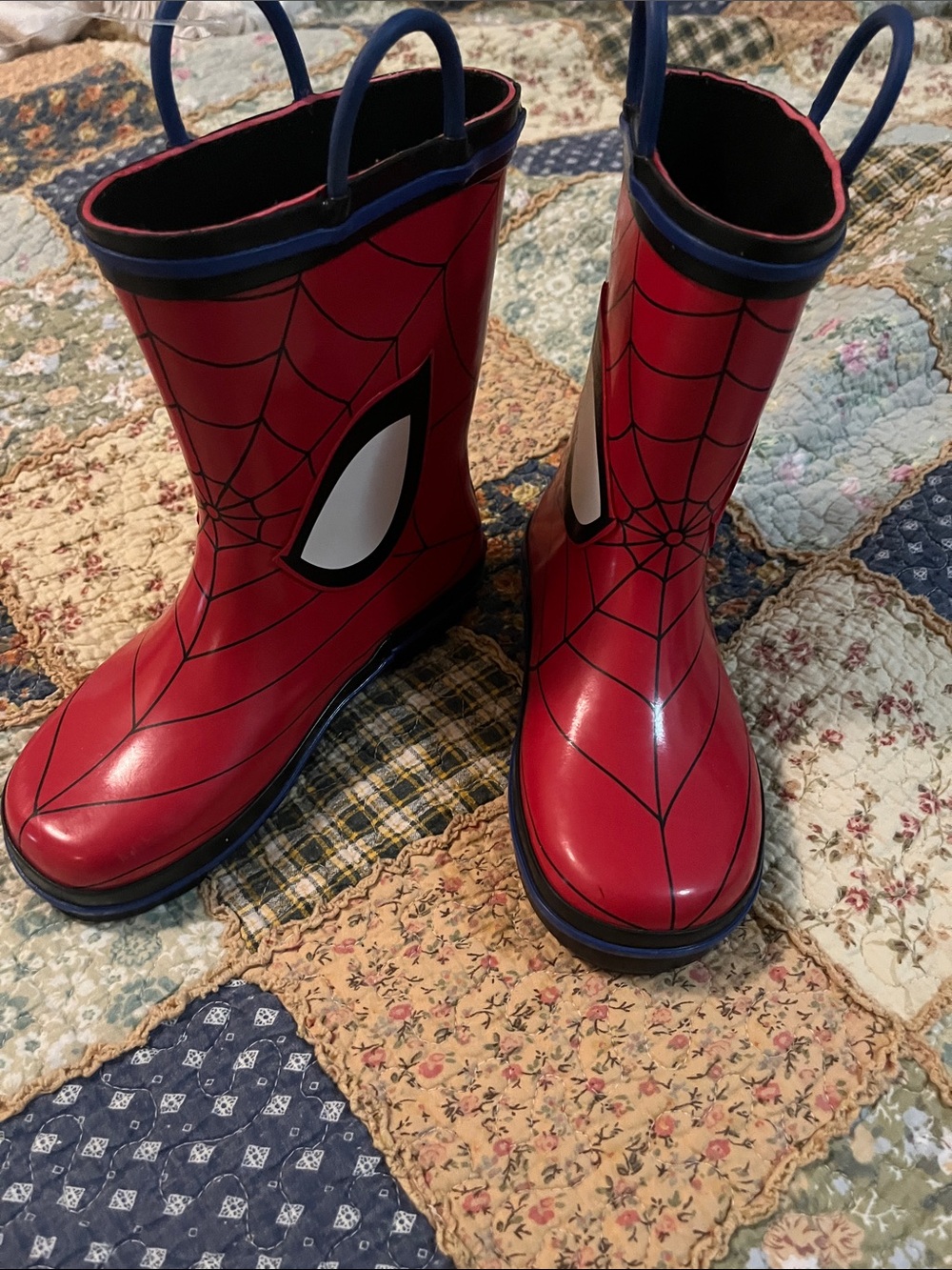 Marvel water boots